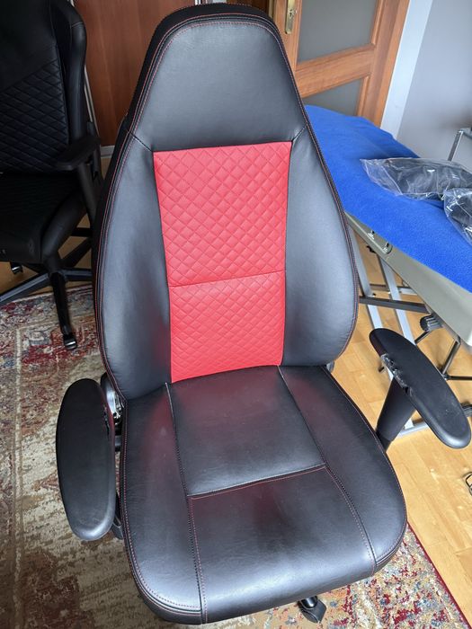 Fotel Gamingowy DXRacer