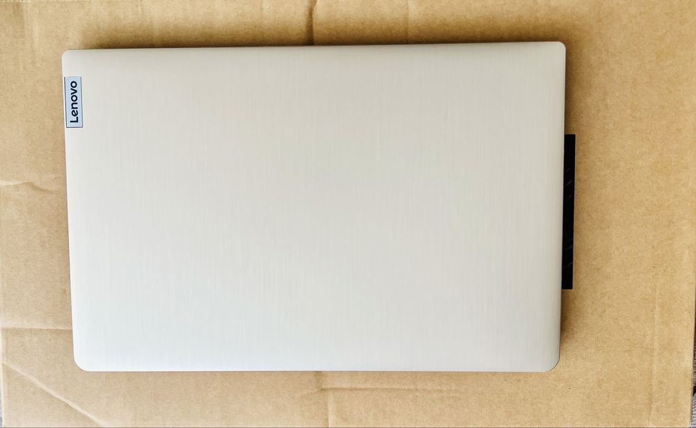 Lenovo IdeaPad 3 15ALC6 продам ноутбук