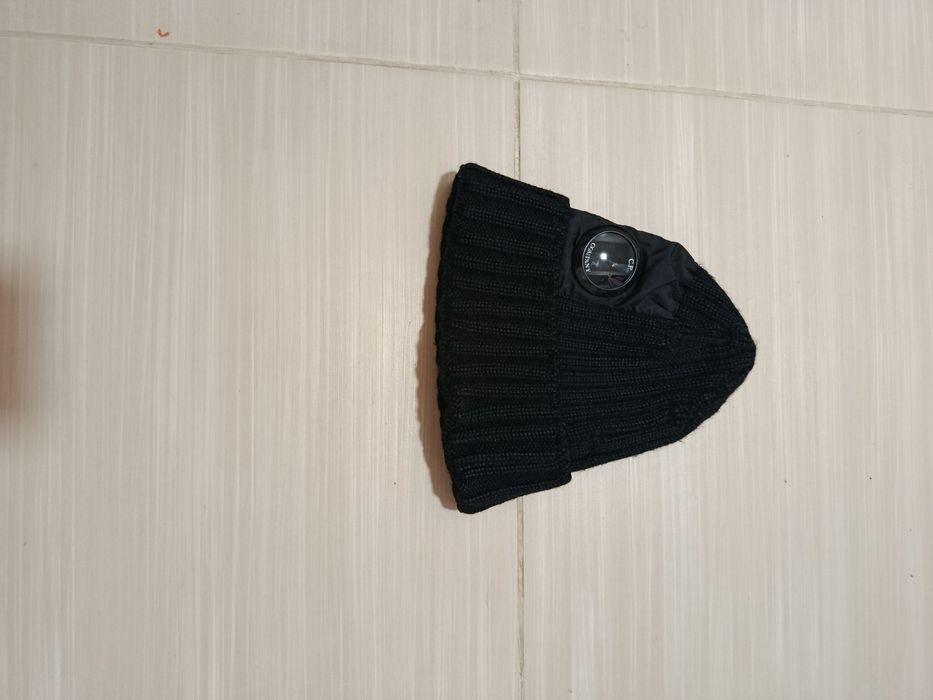 • Оригінал• шапка cp company