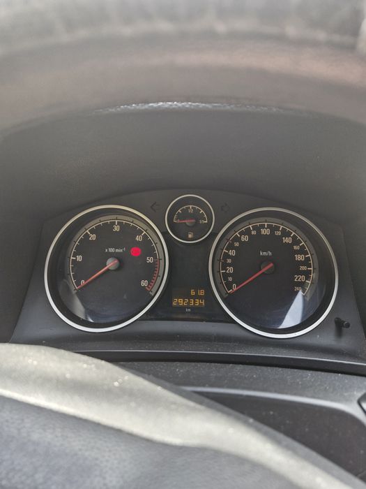 Opel zafira 2008r.1,9