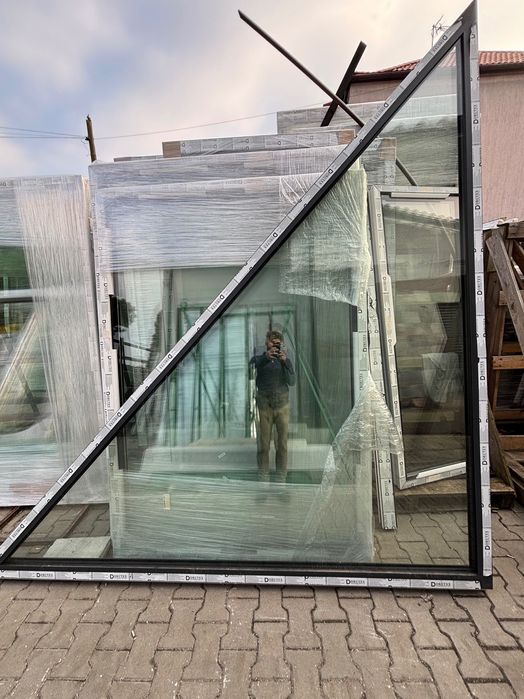 okno trójkątne aluminiowe 2700x2850 antracyt