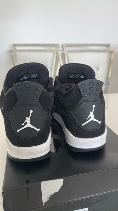 Air jordan 4 white thunder