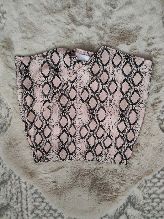 Spodenki z wysokim stanem wężowy wzór missguided