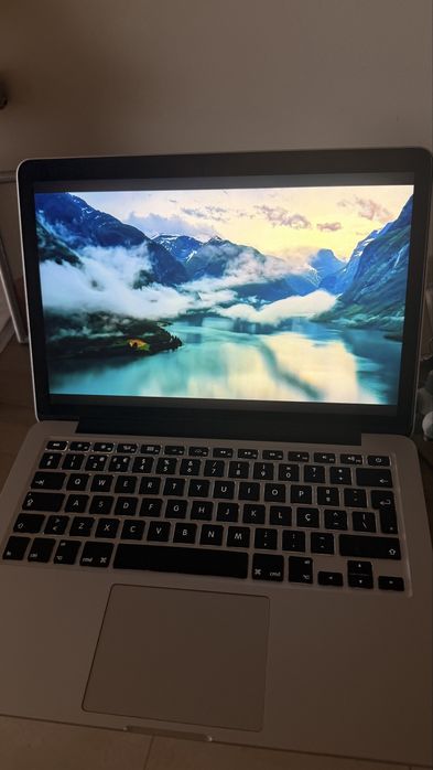 Macbook Pro 13,3” 2015 Retina, 121GB SSD
