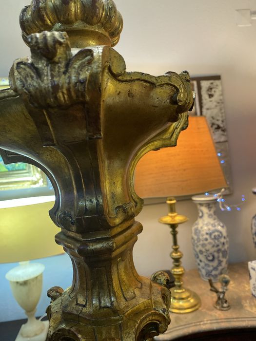 Tocheiro de grandes dimensoes