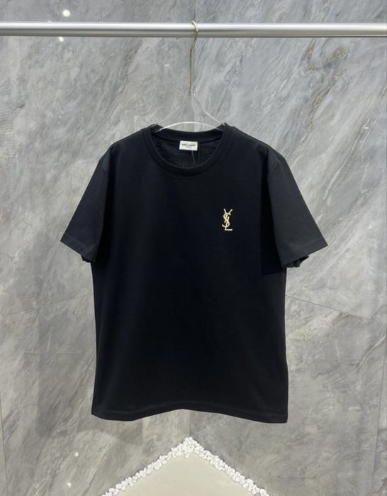 Чорна жіноча футболка Saint Laurent,черная женская футболка Laurent