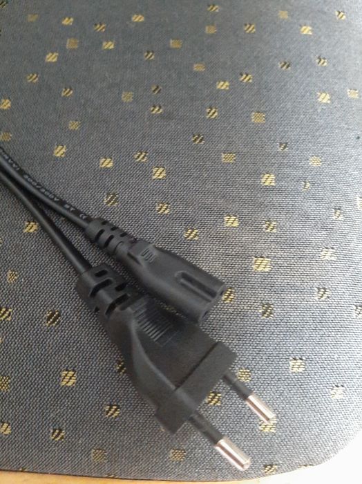 Uszkodzona Ładowarka do Laptopów Asus Movano