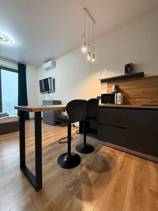 Квартира подобово, погодинно на набережній Тепла дуже