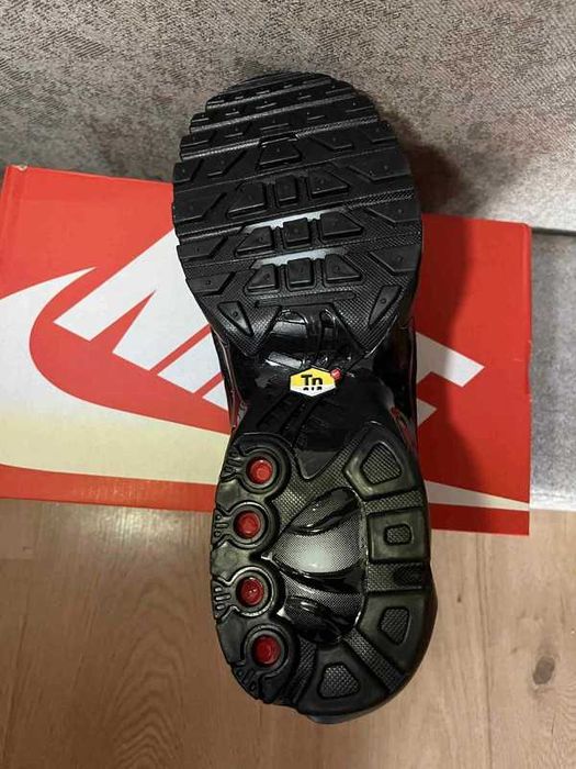 Air_Max_TN_Plus_Czarny 38