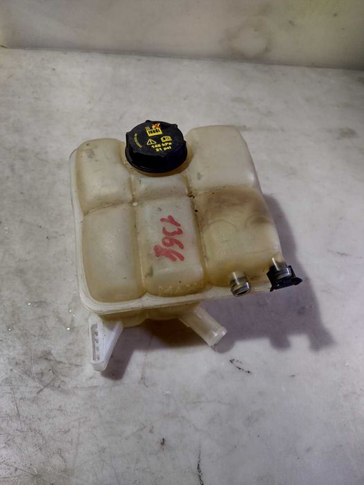 Ford Focus 11- 18 Расширительный бачок охлаждения с крышкой 1.0Т  2.0