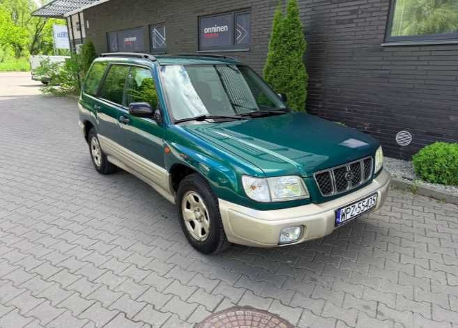 Двери Розборка Subaru Forester I II III 1995-2013год Запчастини Субару Форестер 1 2 3 двері дверка