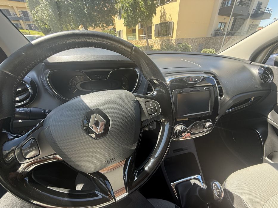 Renault Captur — fotografia 5