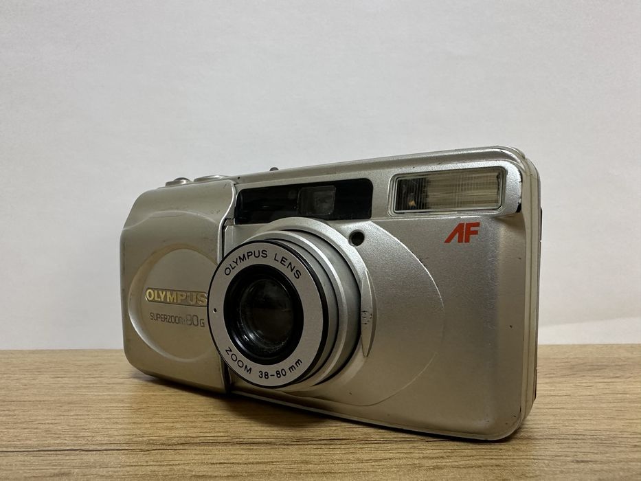 Olimpus Superzoom 80G