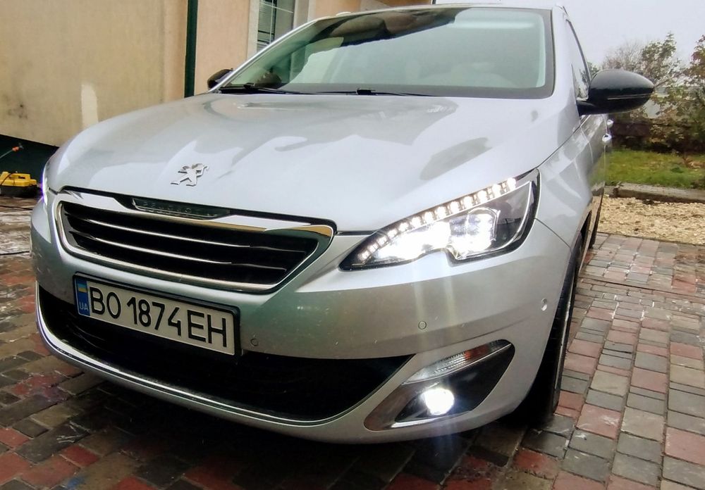 Peugeot 308, Пежо 308