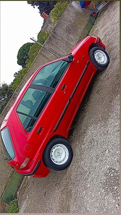 Peugeot 106 xr 180 mil km