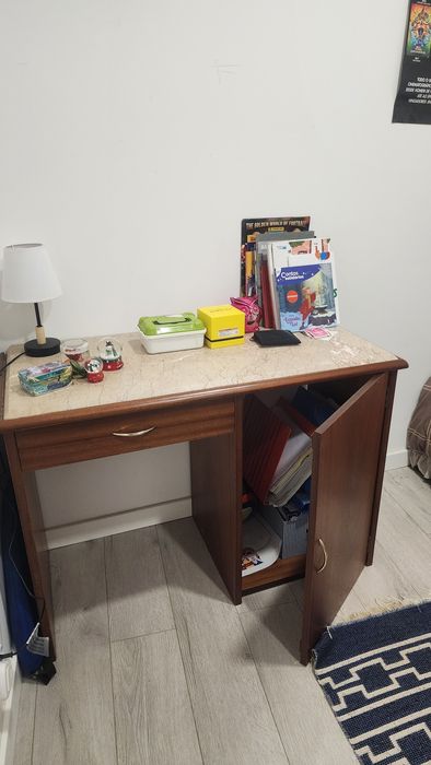 Secretaria com 1 gaveta