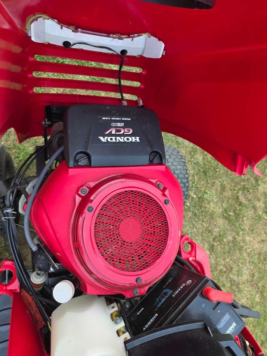 Traktorek kosiarka Honda 2417 kosz hydro