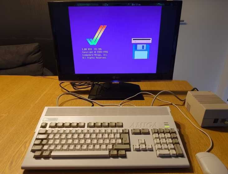 Amiga 1200 qwertyz