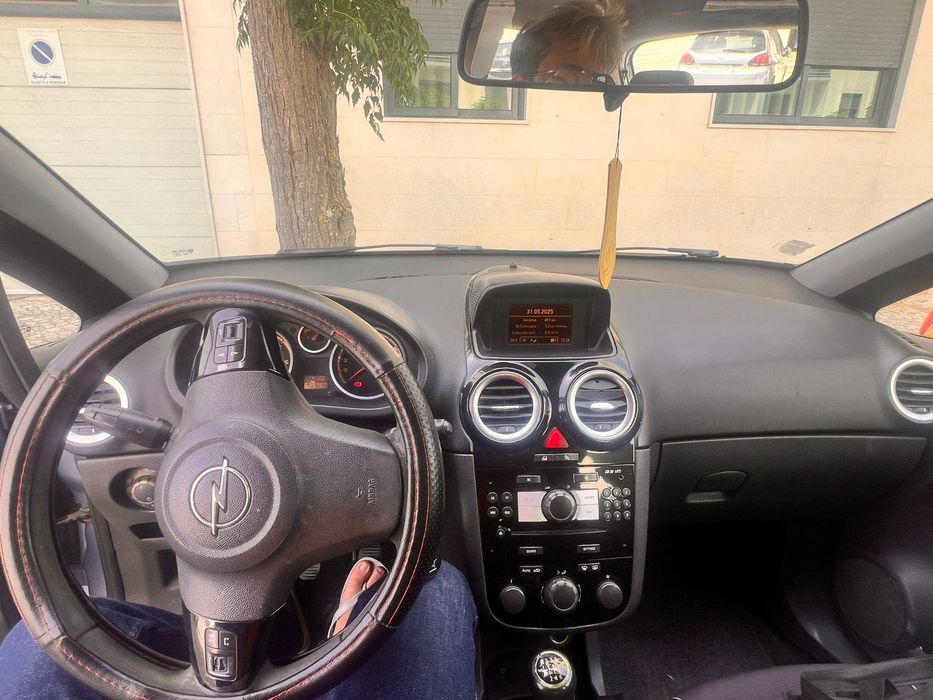 Opel corsa 2007 gasóleo