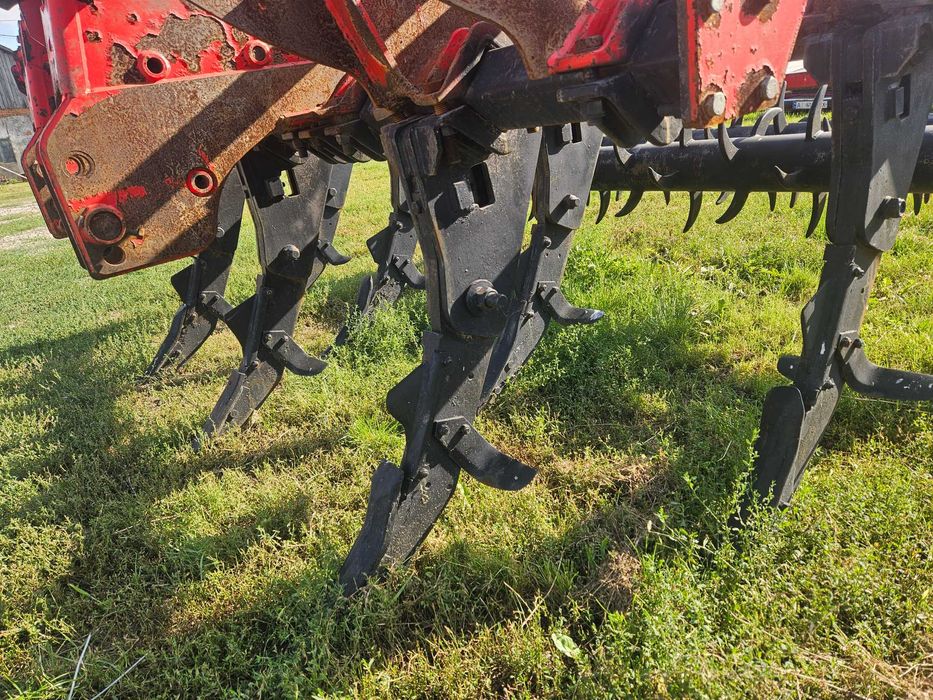 Глибокорозпушувач Quivogne-SSDR 7-300