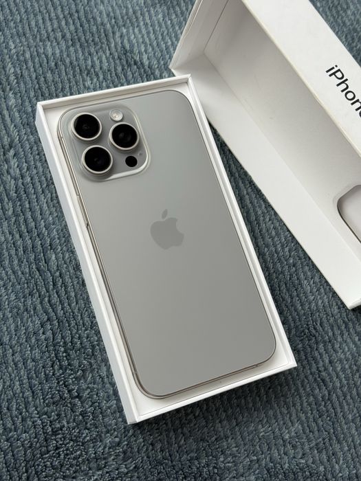 Iphone 15 Pro Max офіційний 92% акб