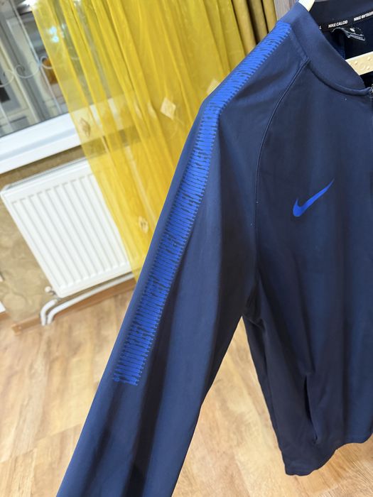 Спортивна чоловіча кофта зіпка Nike