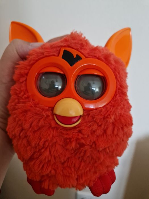 Oryginalny czerwony Furby Vintage Hasbro 2012