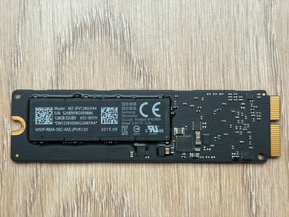 Samsung SSD 128 GB MZ-JPV1280/0A4 MacBook Pro/Air