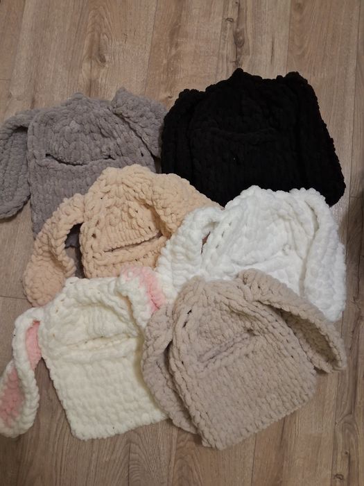 Балаклави з вушками,снуди, мітенки із alize puffy