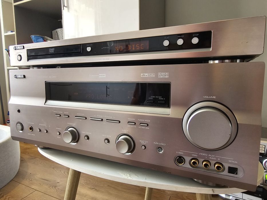 Ampliner Yamaha RX V657 i DVD S557