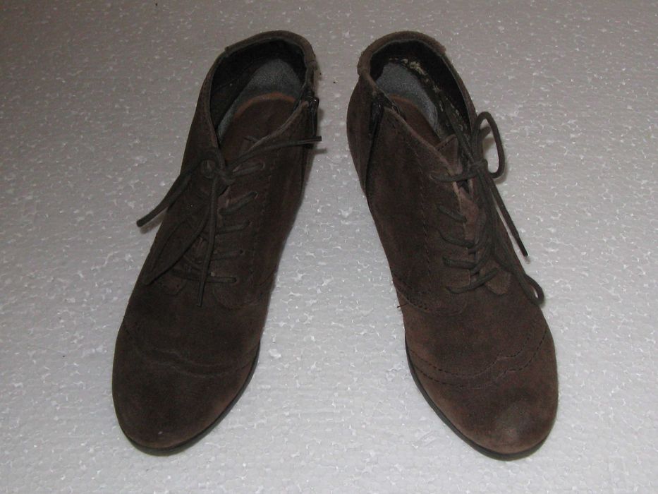 ботинки женские замшевые  Jana,  39р.