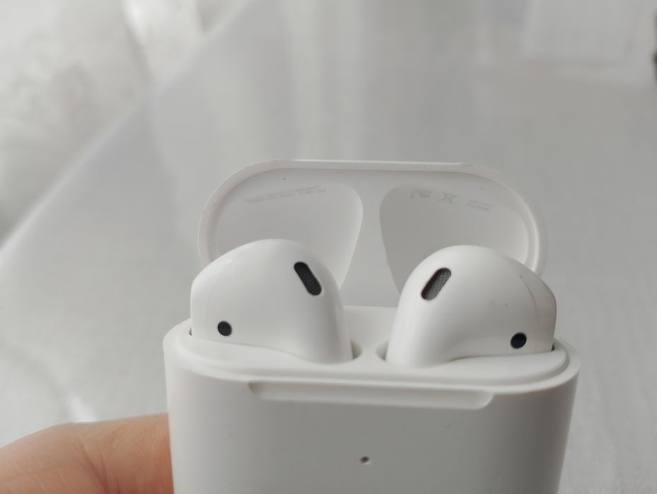 Навушники безпровідні