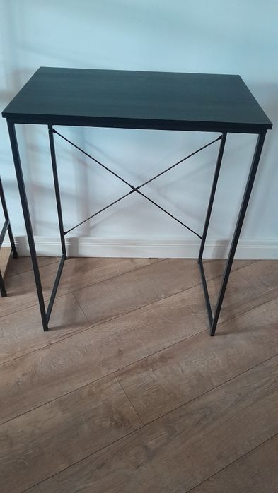 Biurko małe nowoczesne