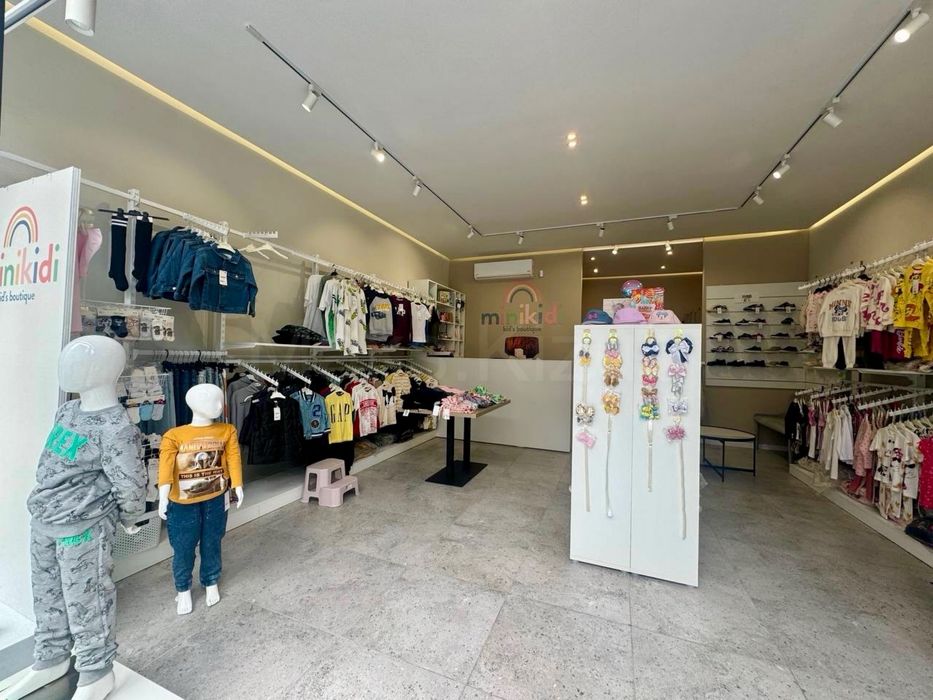 Фасад/Продаж комерційного приміщення/Загорська