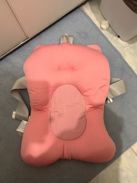Подушка для купання рожева