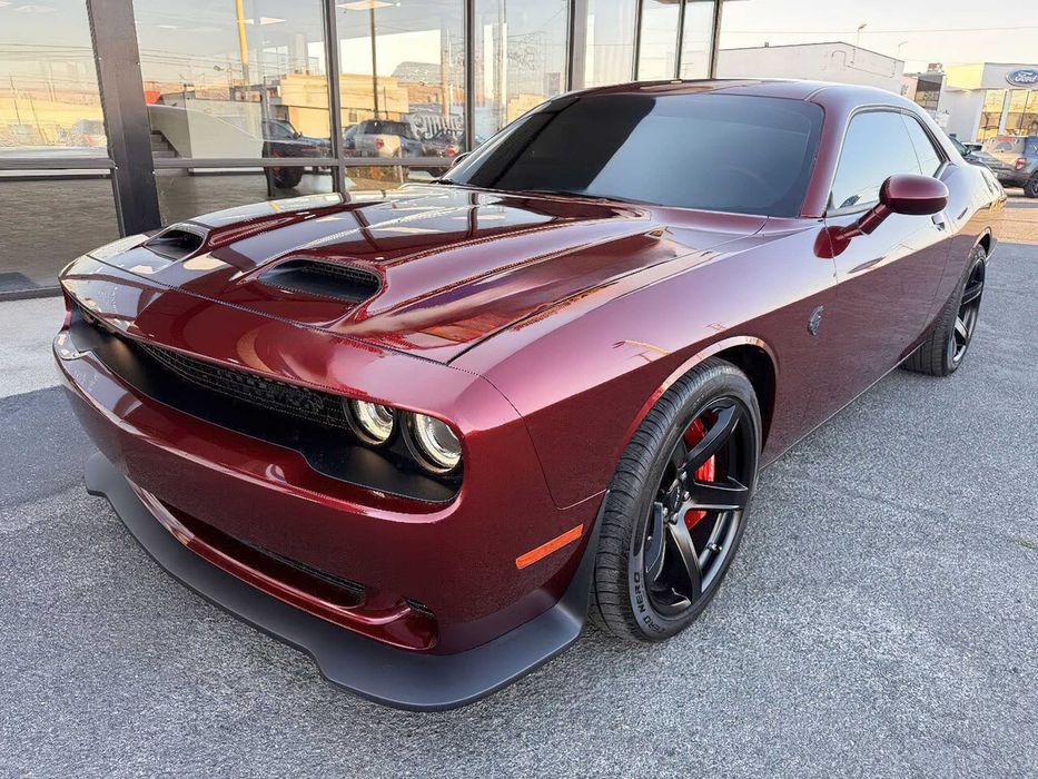 Dodge Challenger SRT Hellcat      2022