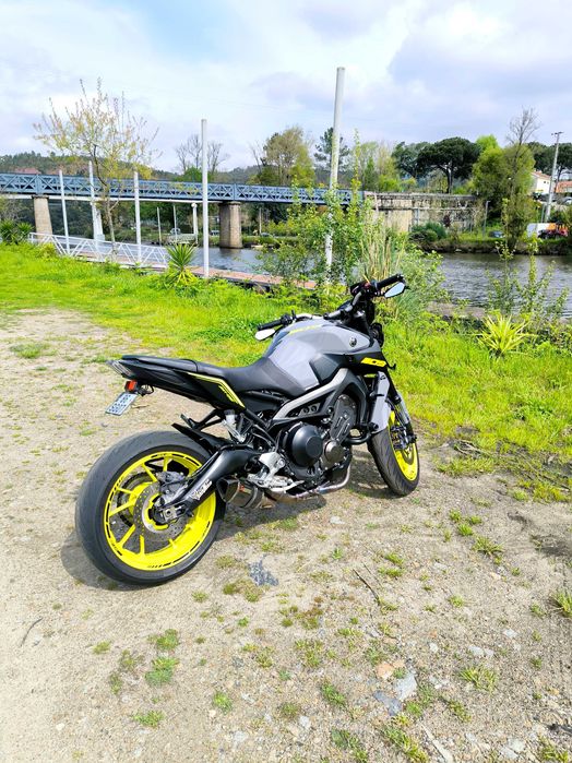 Yamaha Mt09 Fluo Yellow