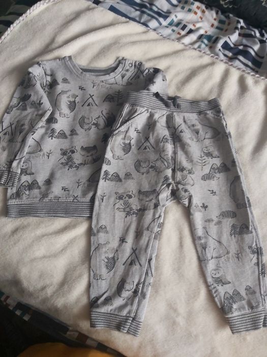 Bluzy spodnie komplety