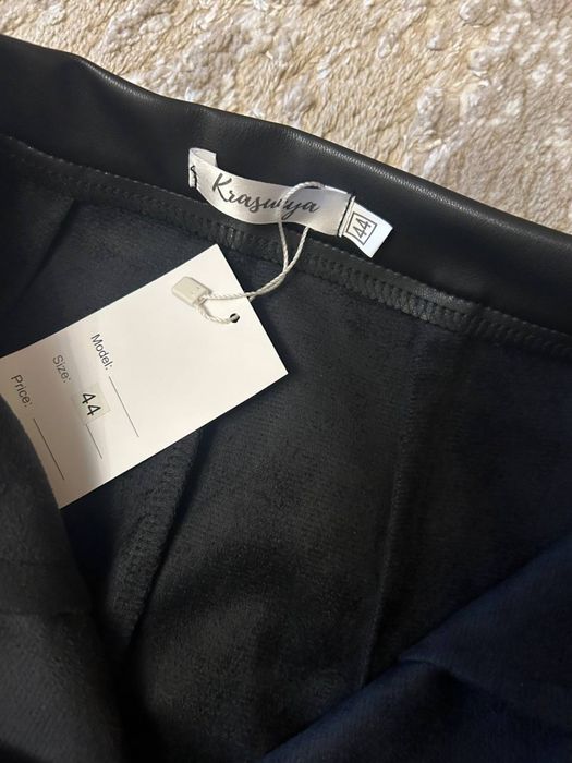 Шкіряні лосини жіночі