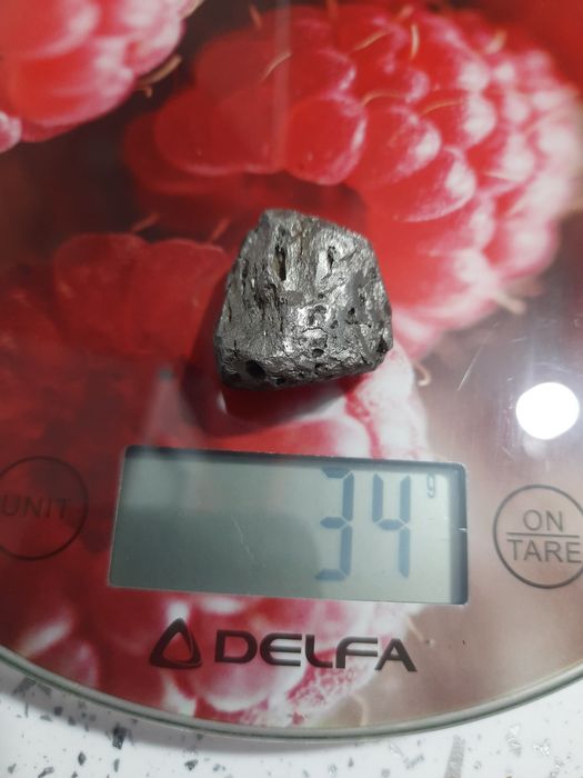 Жалізний метеорит в колекцію.