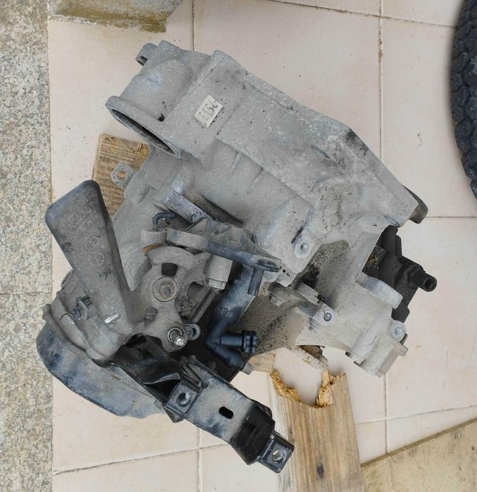 Caixa 5 velocidades para Seat Ibiza 6J 1.4 tdi (2009) ref. JDD
