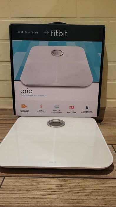 Продам Цифрові смарт ваги Fitbit Aria Wi-Fi Smart Scale Google