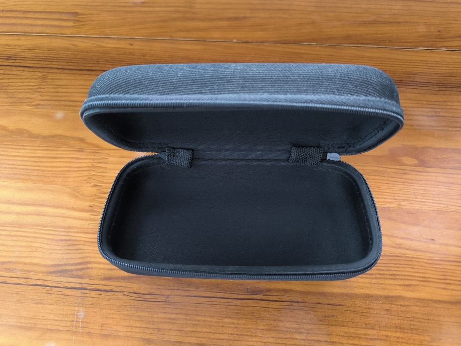 Caixa rígida para oculos Arnette