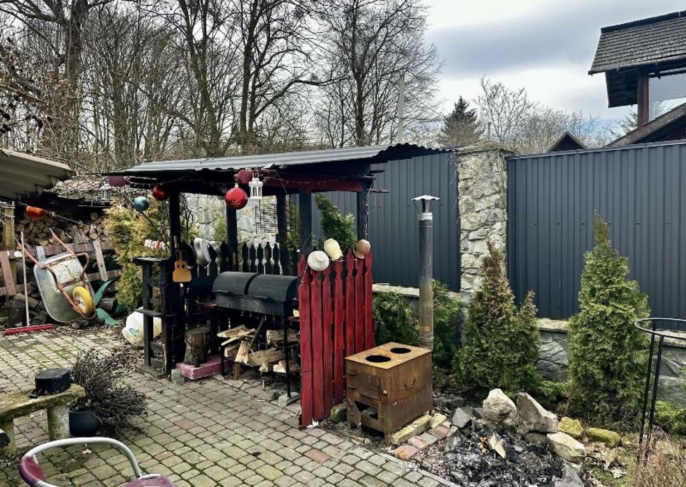 Продаж  будинку Брюховичі