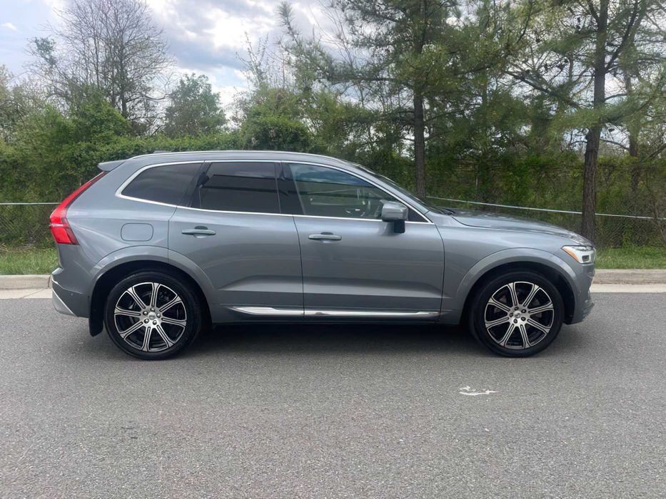 Volvo XC60      2018