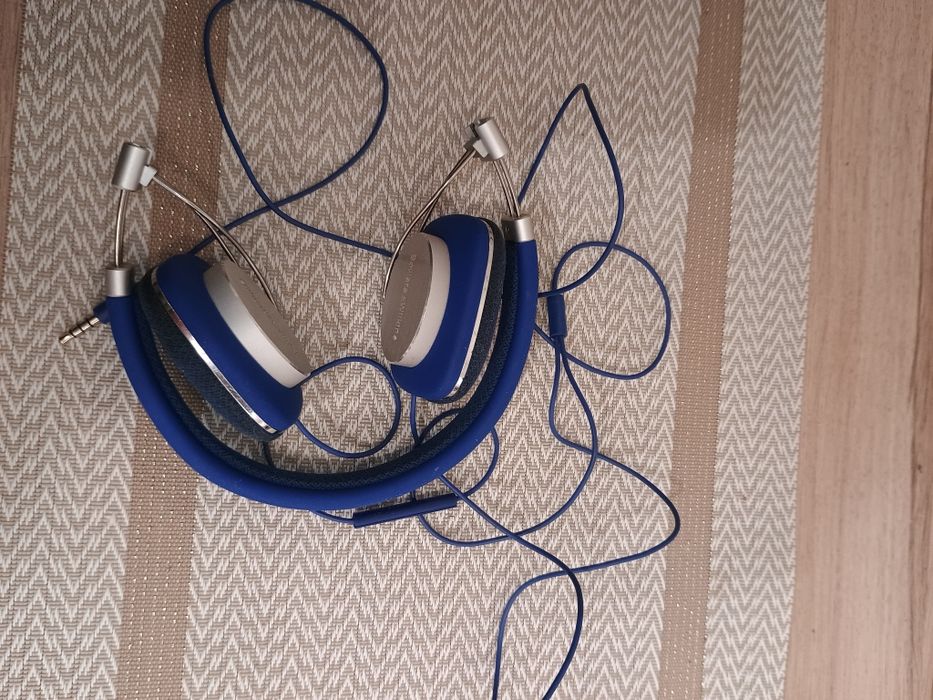 Eleganckie i  niskoprofilowe hi-fi słuchawki Bowers & Wilkins P3