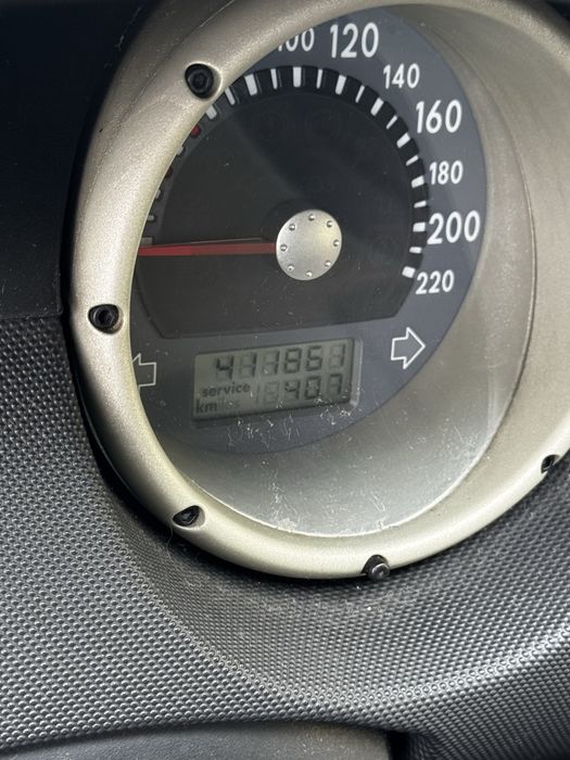 VW Polo 1.4 tdi 75cv 2001 foto 5