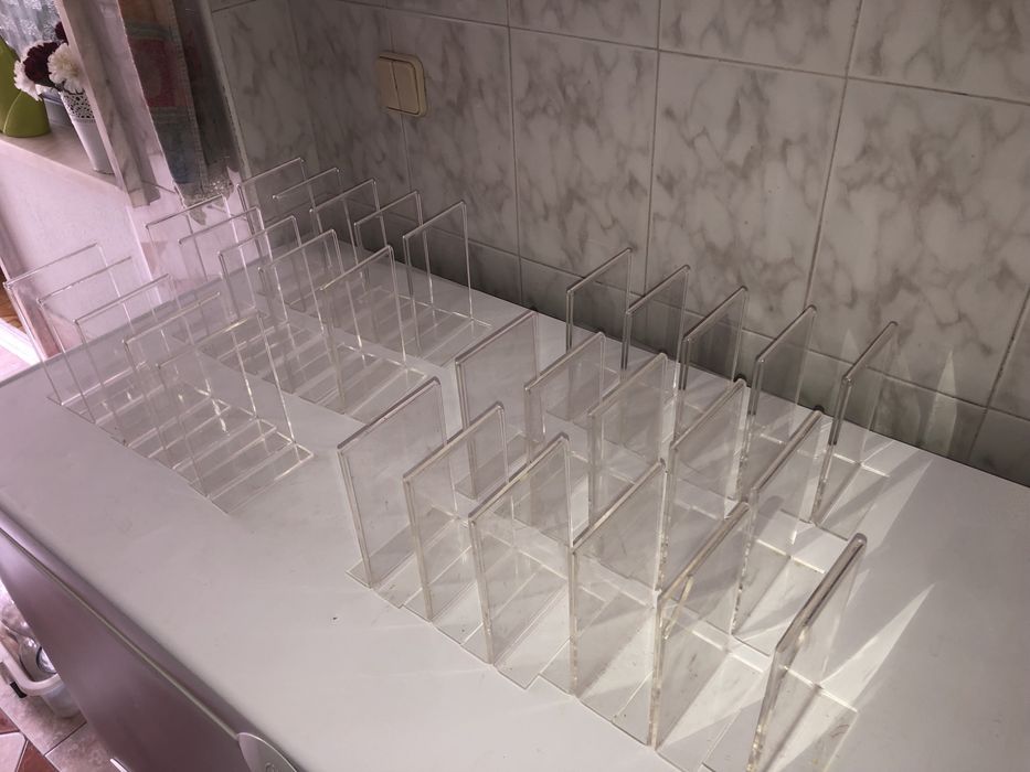 30 Suportes informativos de mesa