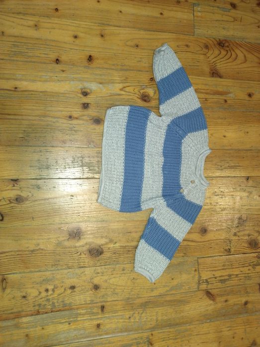 Sweter niemowlęcy chłopięcy