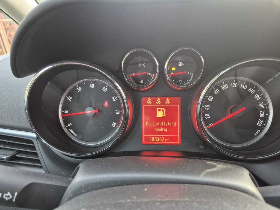 opel zafira  active